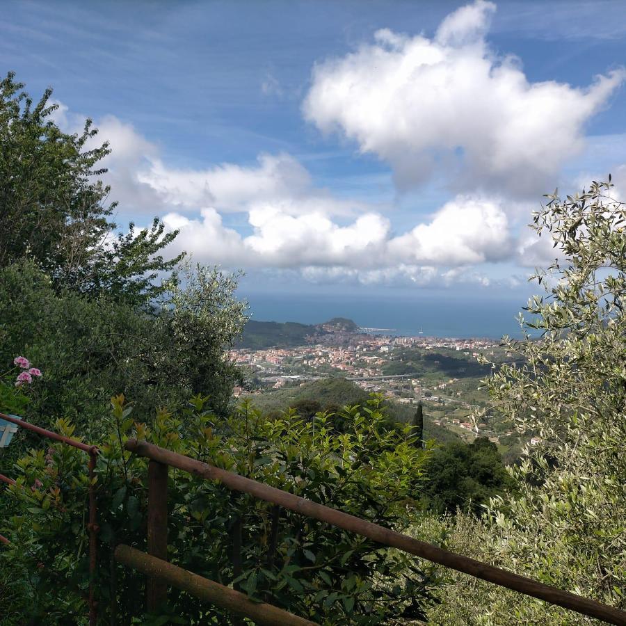 The House In The Green Affitta Camere Casarza Ligure Bagian luar foto