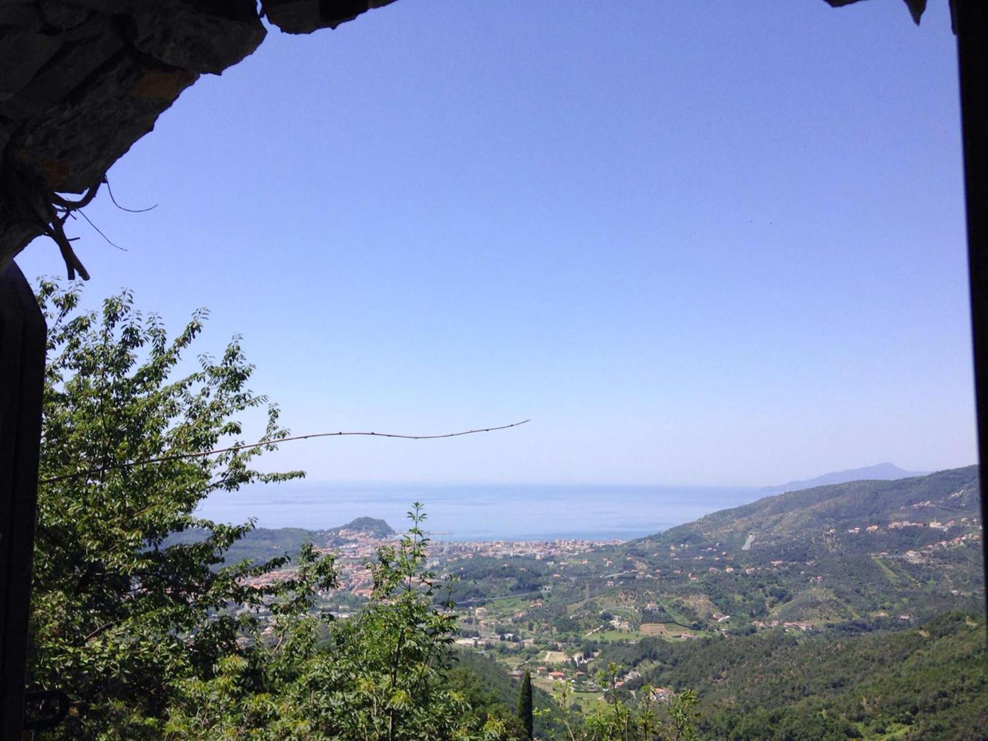 The House In The Green Affitta Camere Casarza Ligure Bagian luar foto